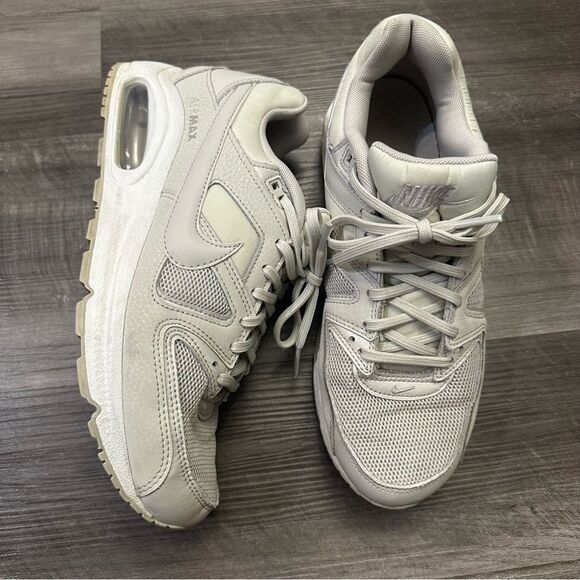 Nike Women's Air Max Command in Light Bone/White Color Size US 9 - Picture 4 of 13